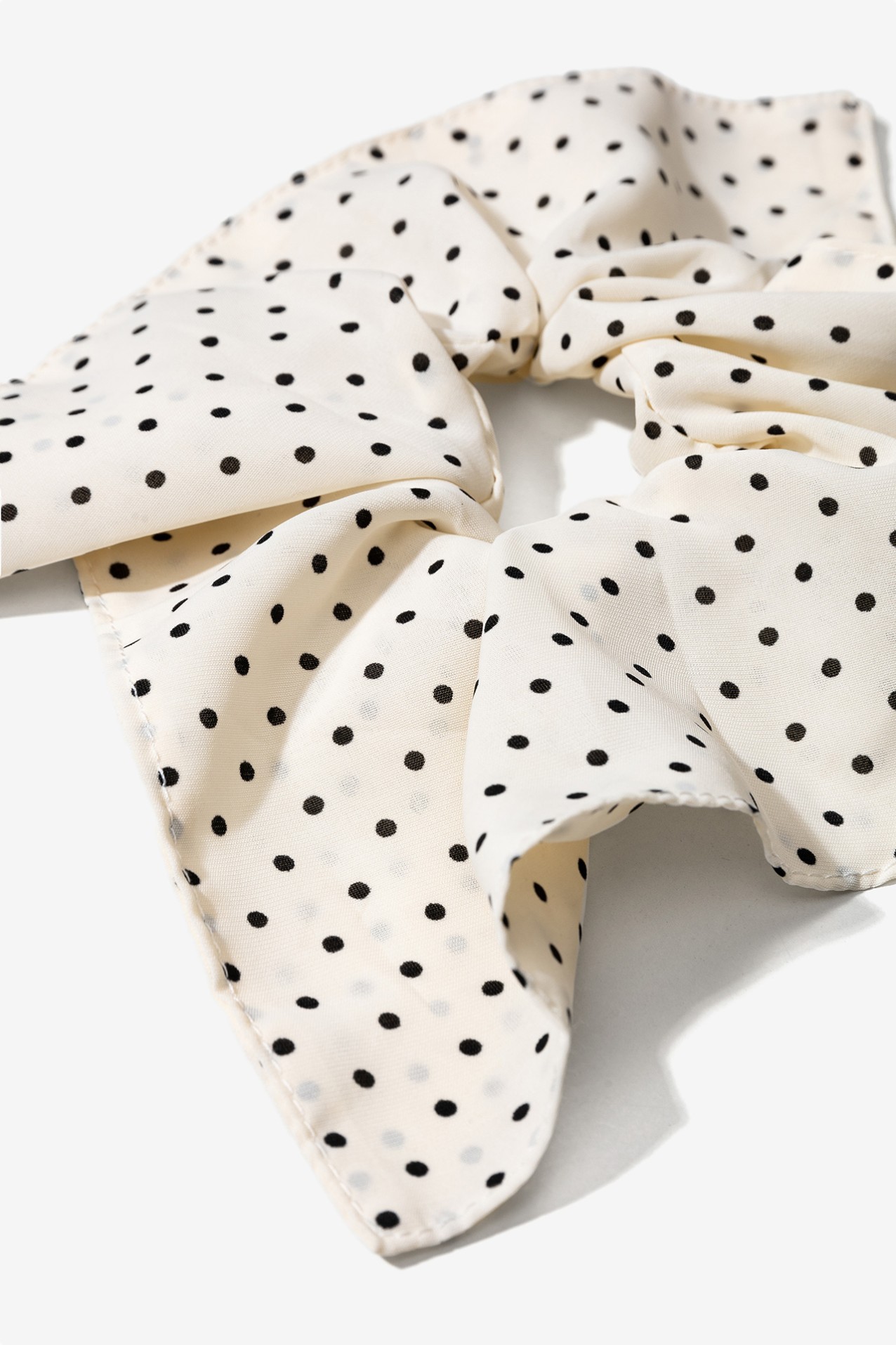 Polka Dot Print Scrunchie