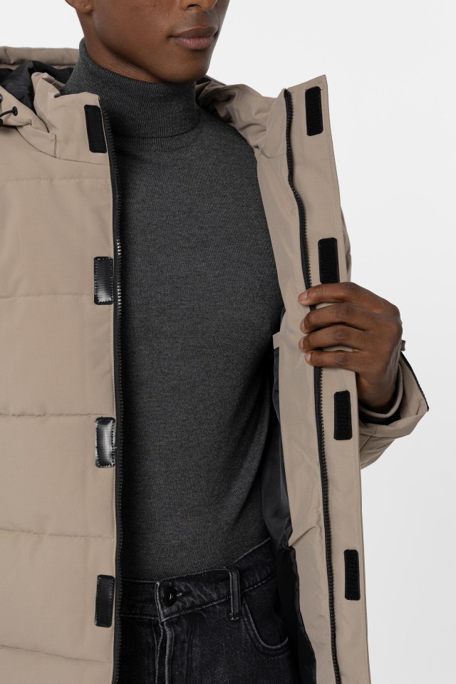 Casaco Regular Fit Acolchoado Casaco Regular Fit Acolchoado