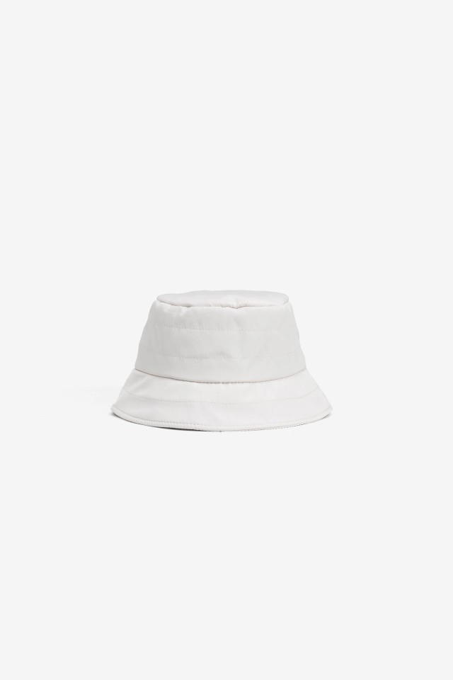 Bucket Hat Efeito Nylon