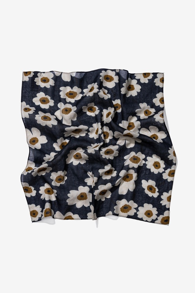 Bandana floral azul oscuro