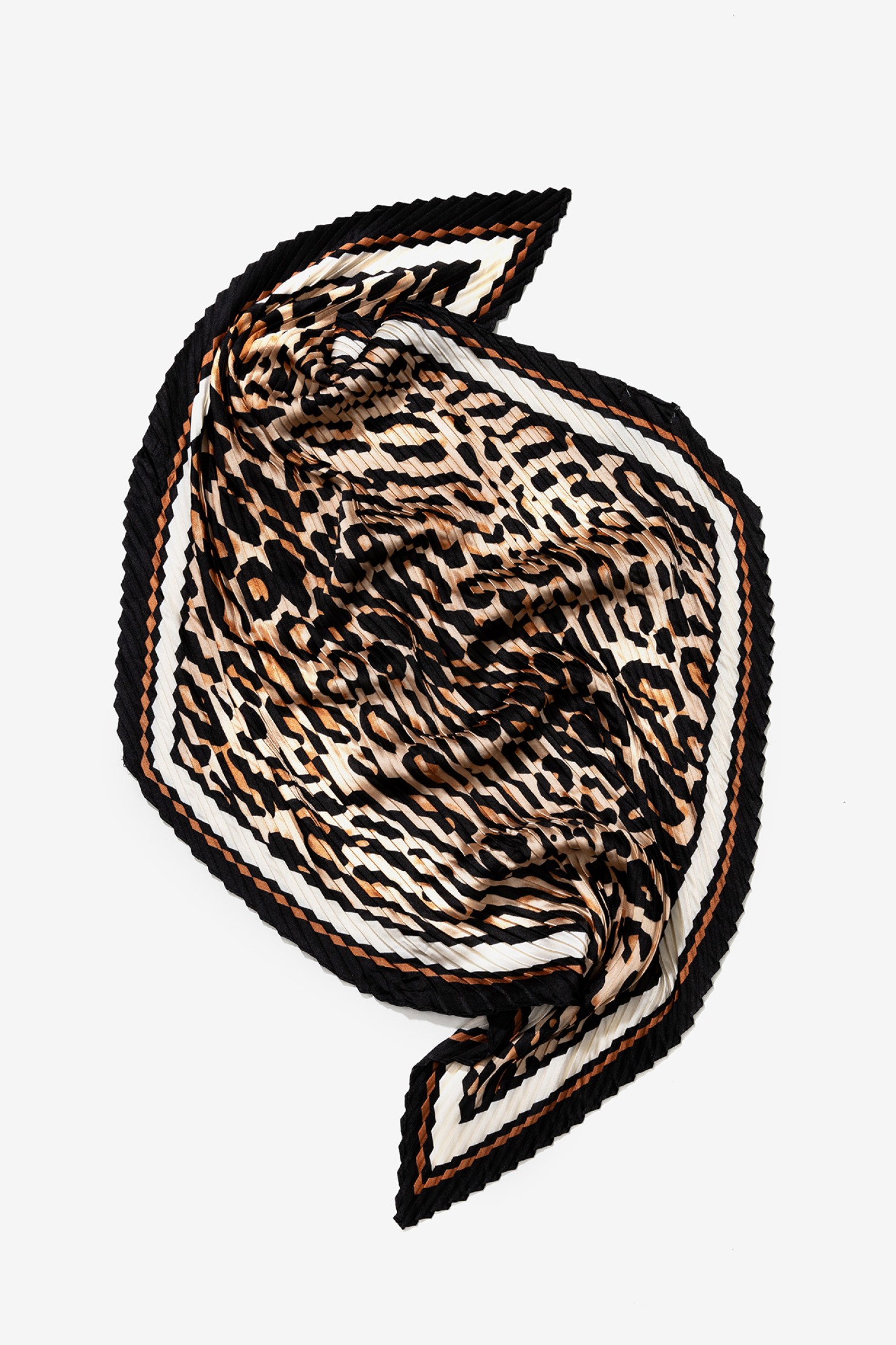 Leopard Print Pleated Bandana