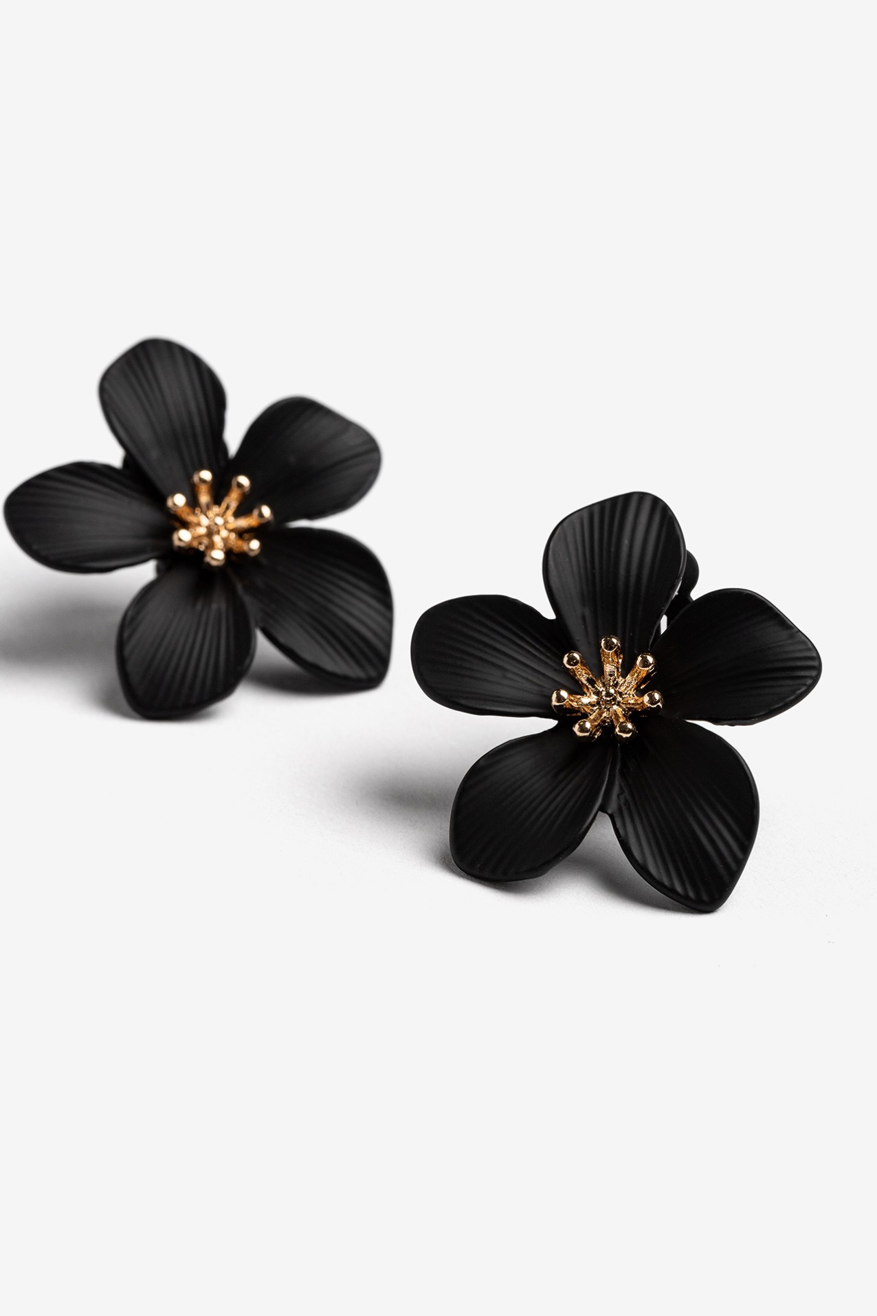 Black Floral Earrings