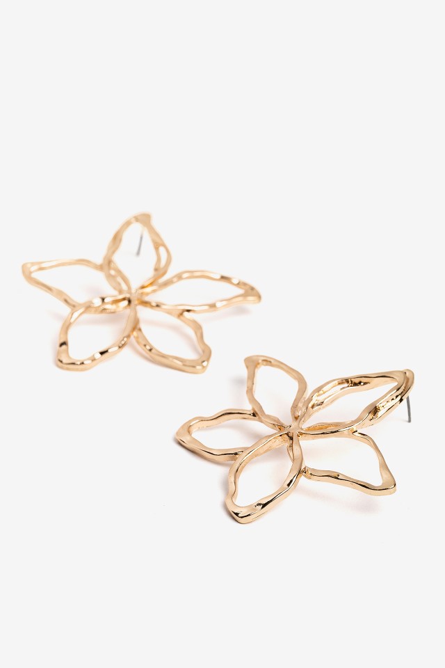 Gold Floral Earrings Gold Floral Earrings