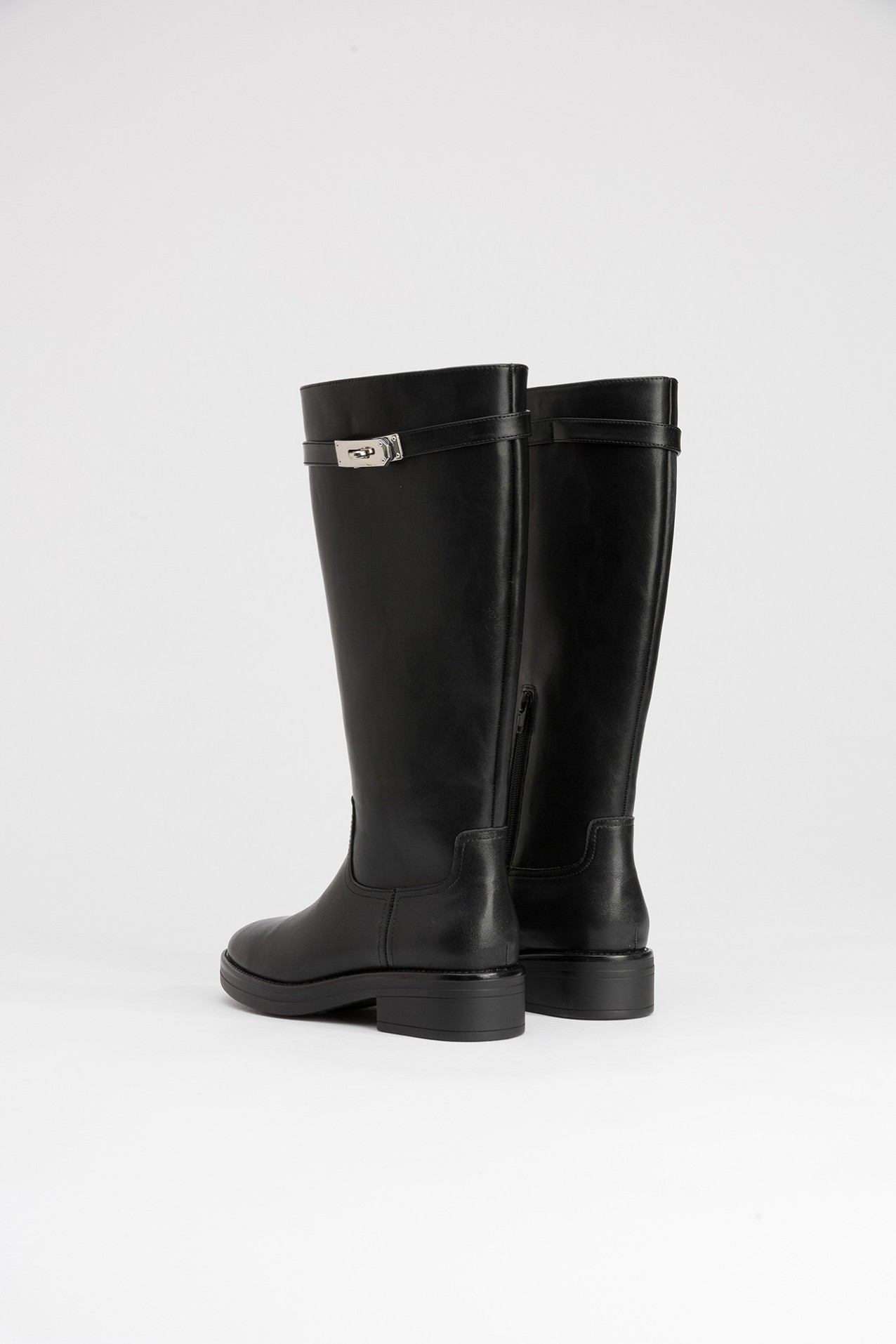 Botas Pretas Elegantes