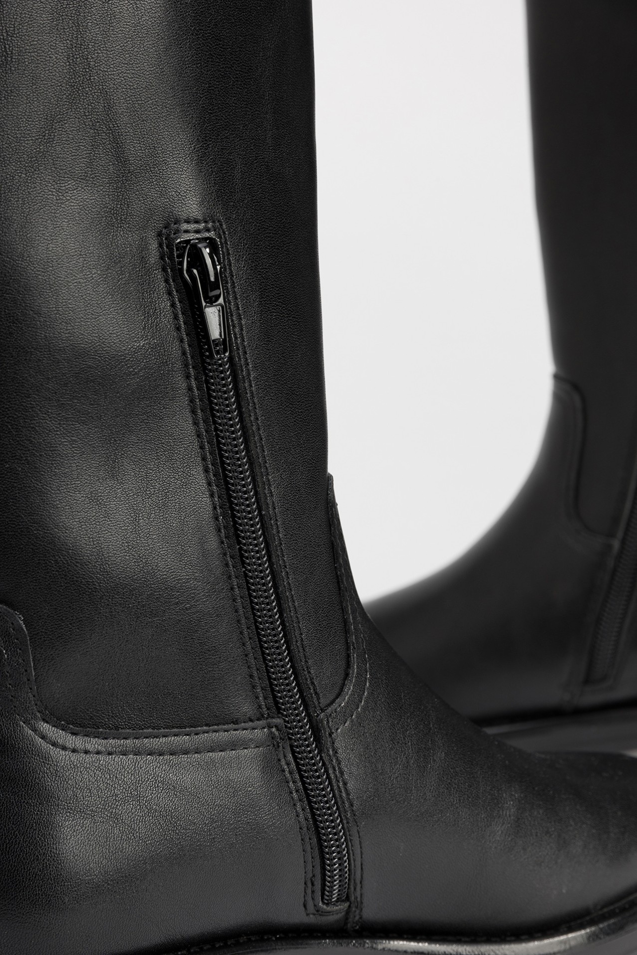 Botas Pretas Elegantes