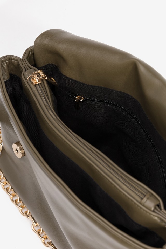 Carteira Verde com Corrente Carteira Verde com Corrente