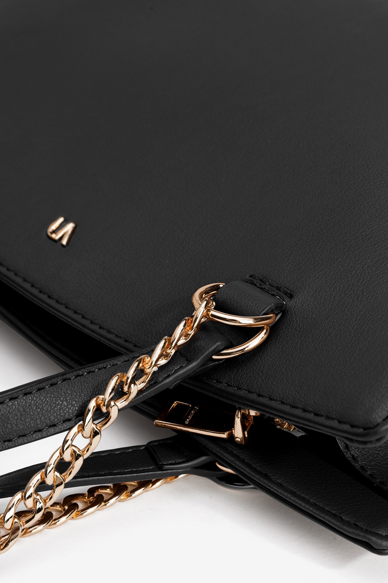 Elegant Black Handbag