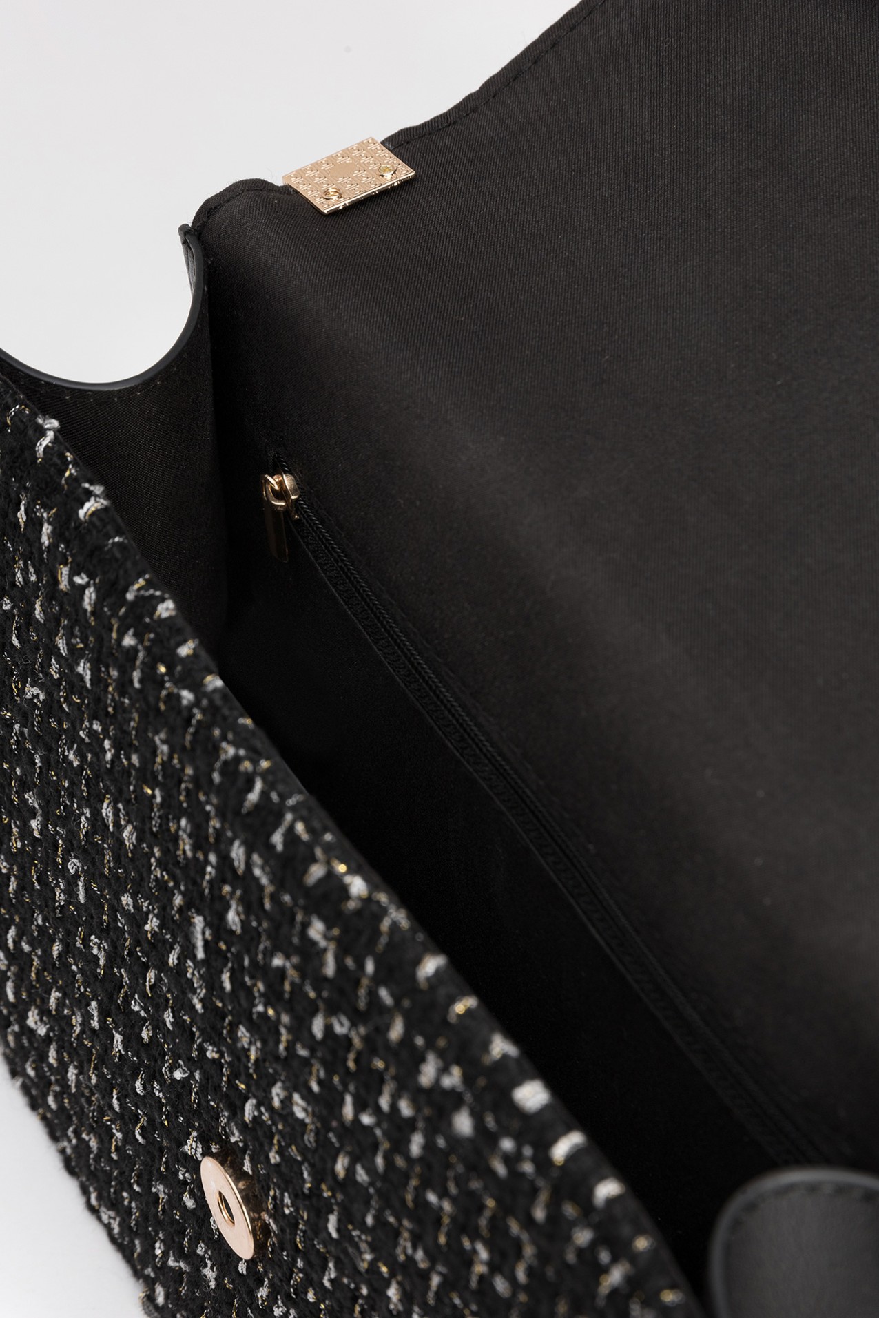 Chic Tweed Chain Wallet