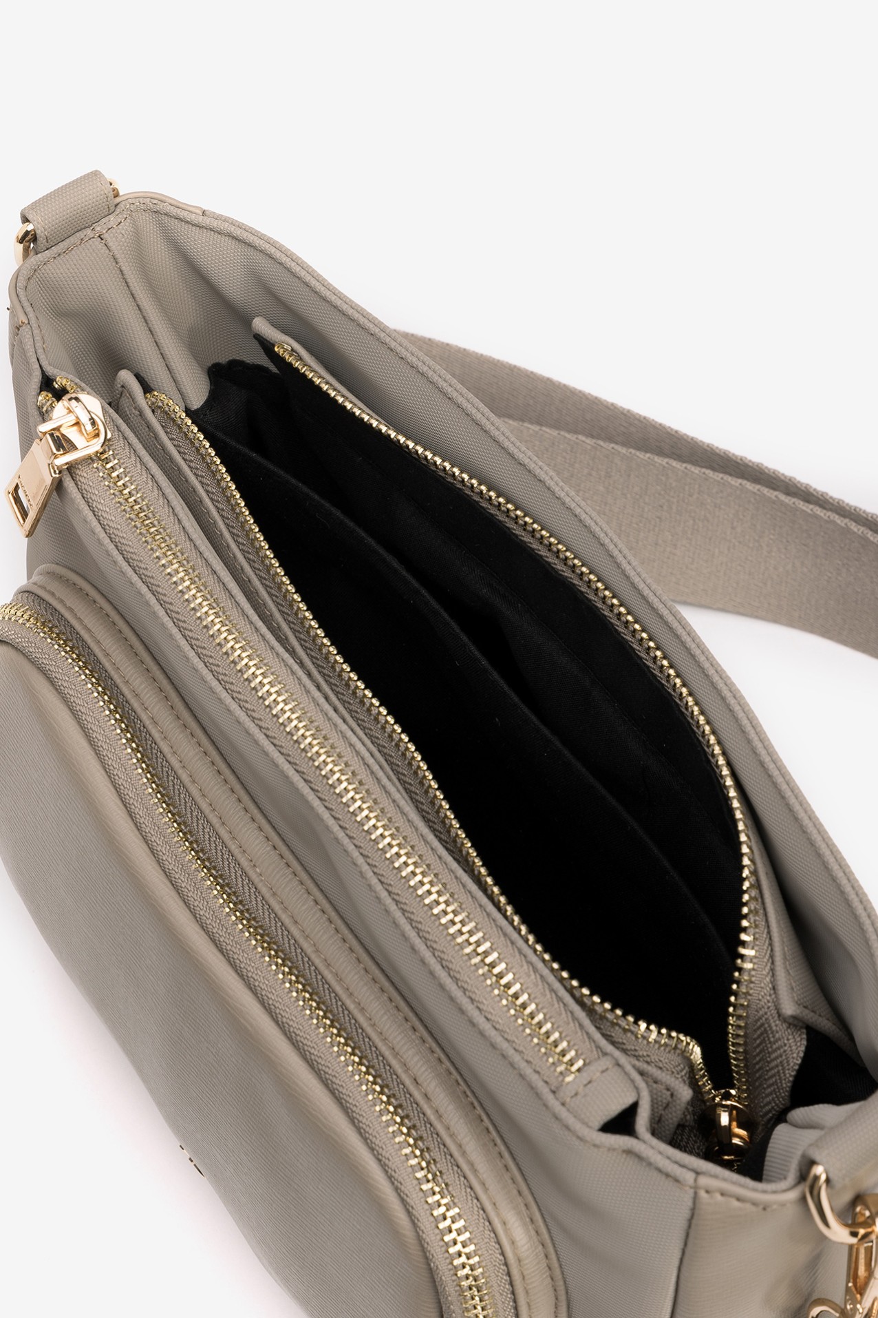 Carteira Bege com Bolsos