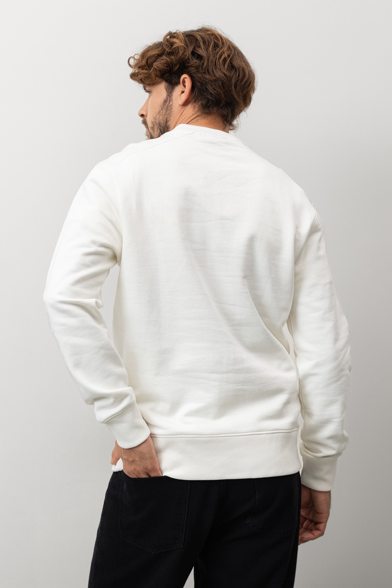 Graphic White Sweatshirt