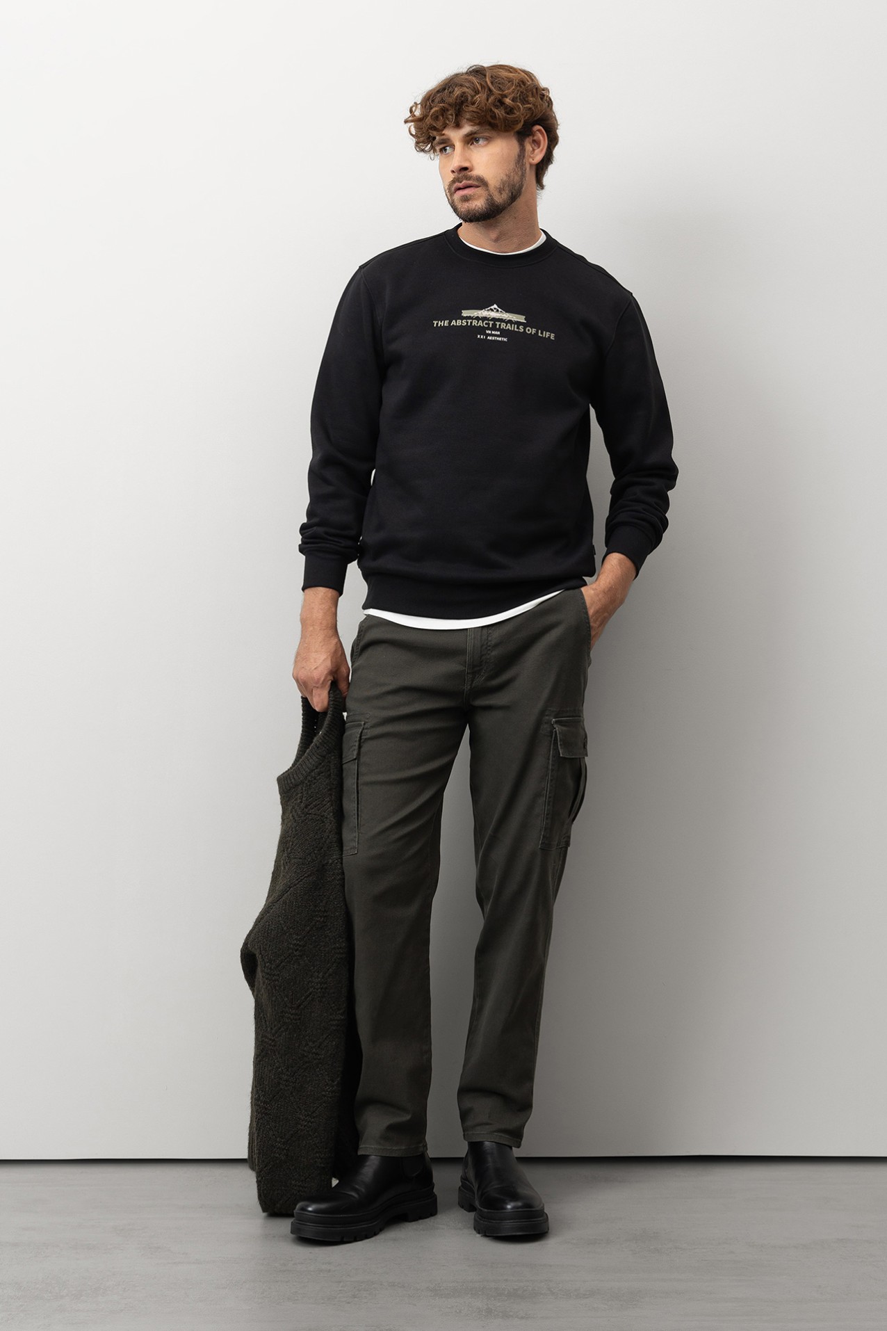 Black Regular Fit Sweatshirt