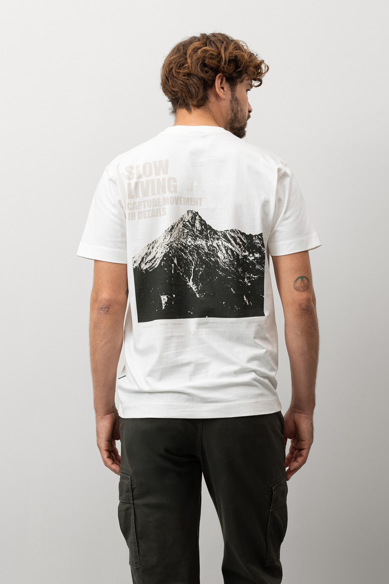 Graphic Back White T-shirt