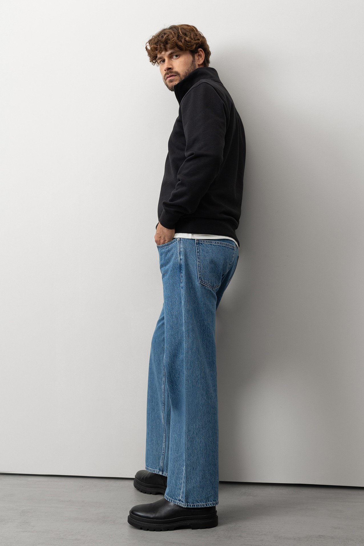 Black Regular Fit Sweatshirt