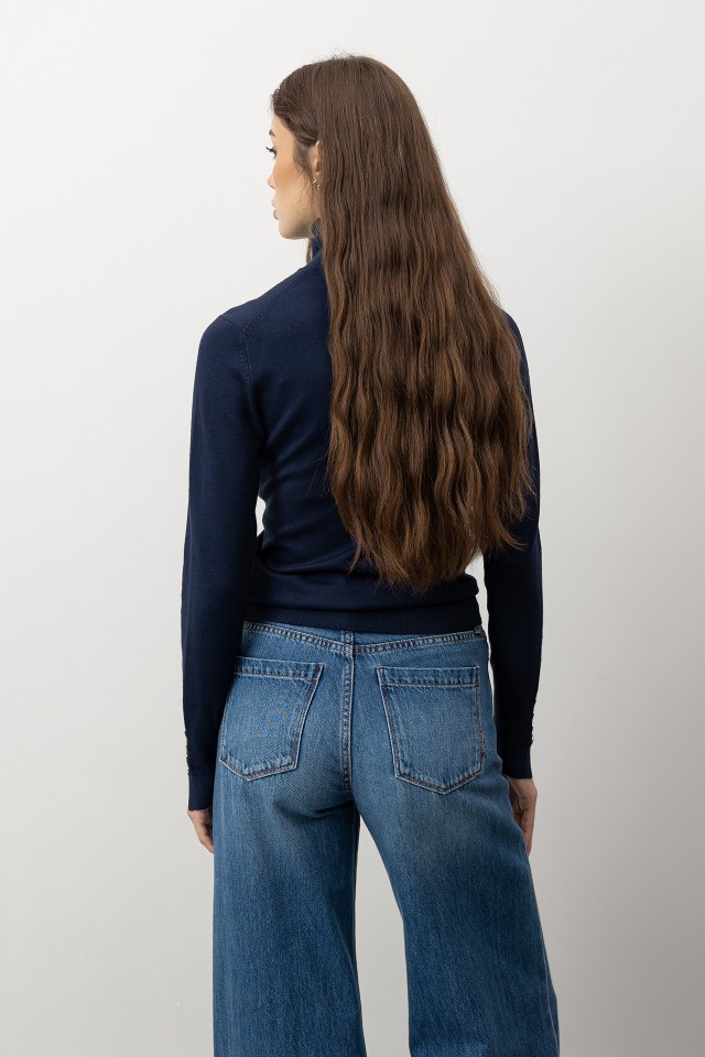 Slim Dark Blue Knit Sweater Slim Dark Blue Knit Sweater
