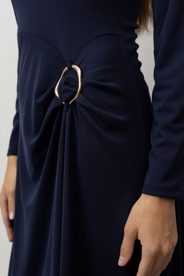 Vestido azul con fenda Vestido azul con fenda