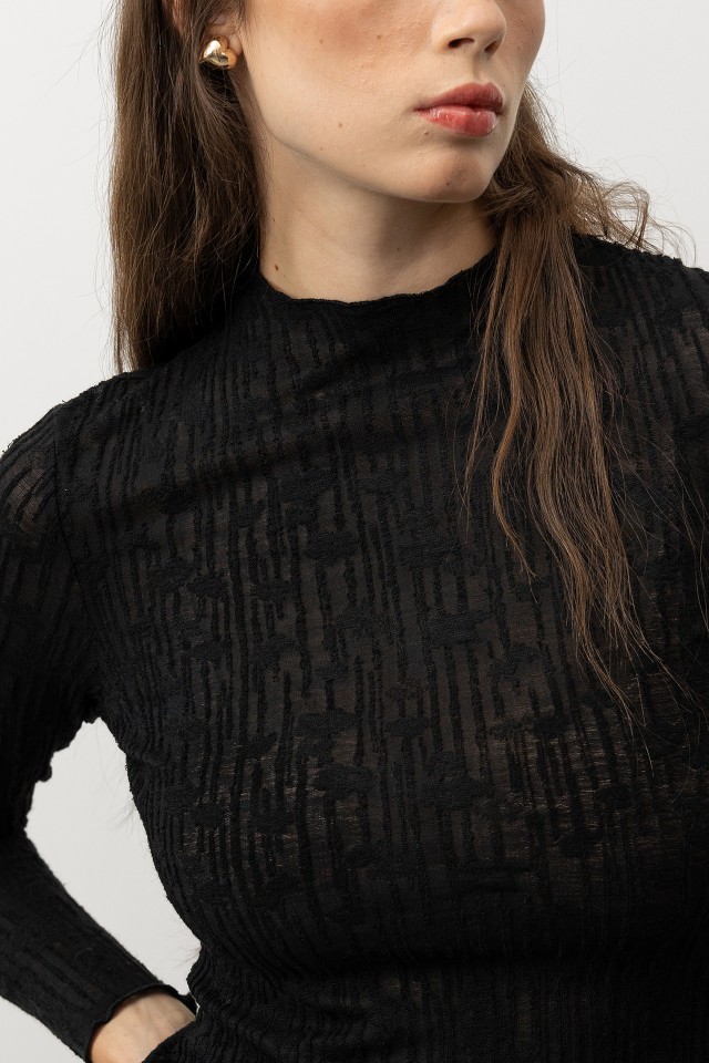 Embroidered Long Sleeve T-Shirt Embroidered Long Sleeve T-Shirt