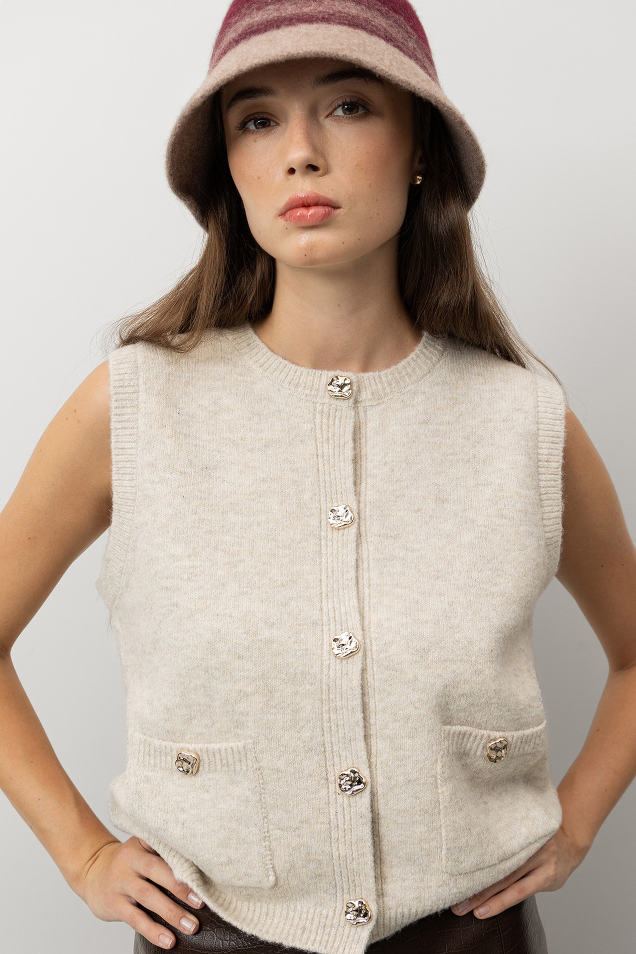 Colete Tricotado Sem Mangas