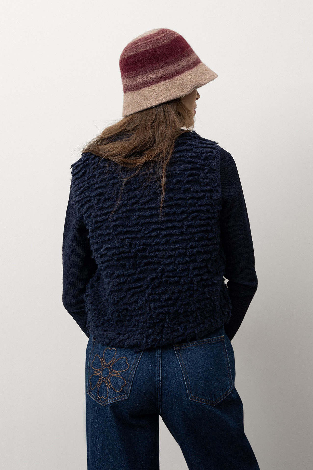 Camisola azul tricotada