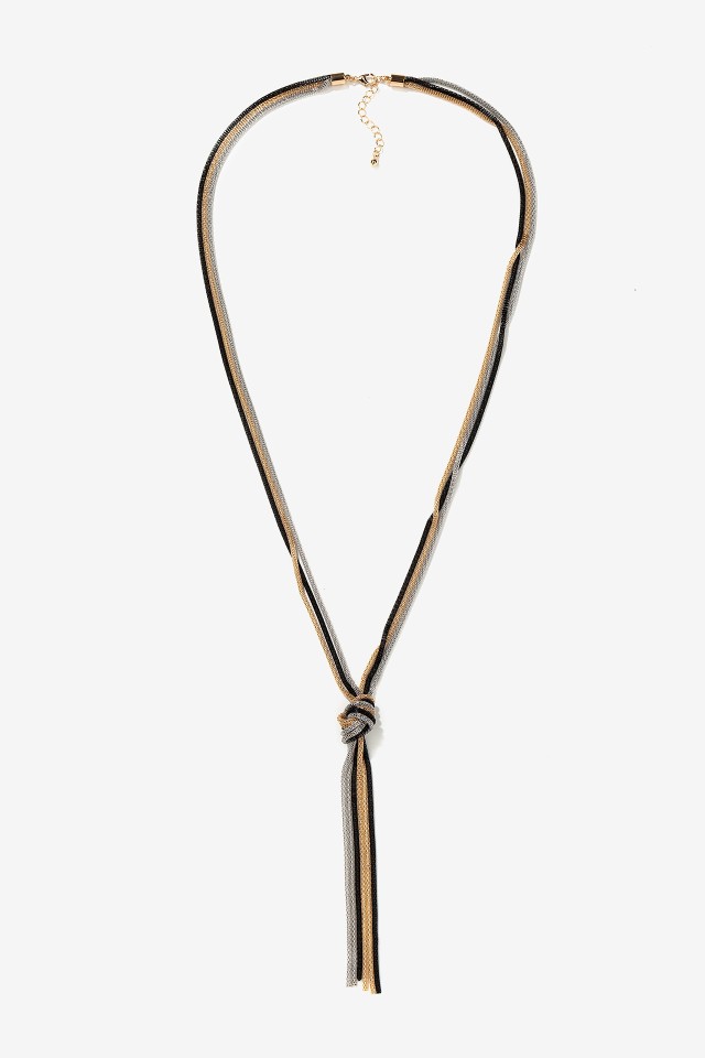 Elegant Knotted Necklace