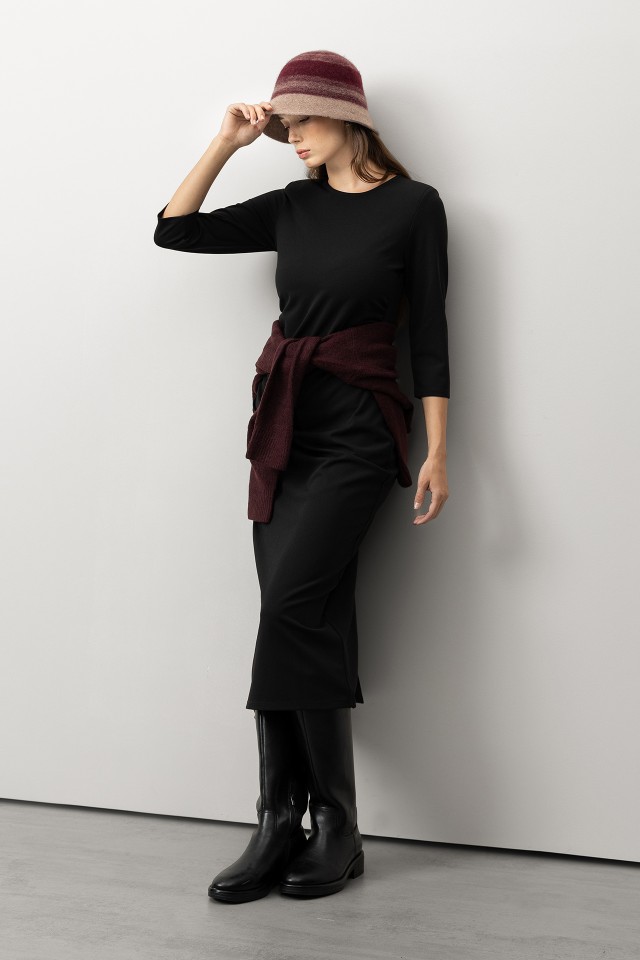 Vestido Preto Slim Elegante Vestido Preto Slim Elegante