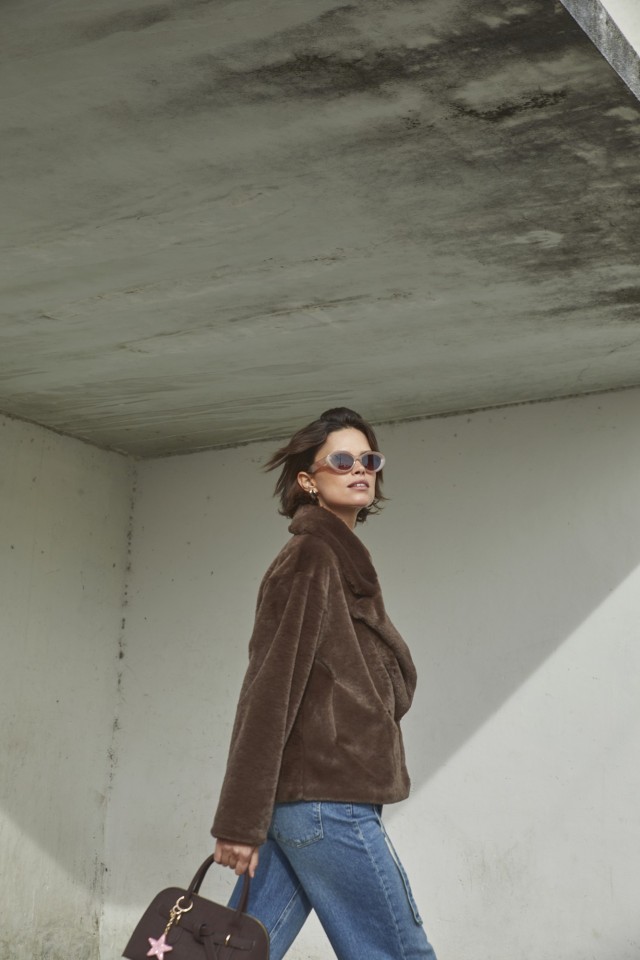 Casaco Relaxed Pelo Sintético Casaco Relaxed Pelo Sintético