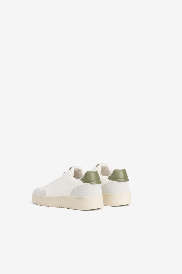 Green Accent Sneakers Green Accent Sneakers