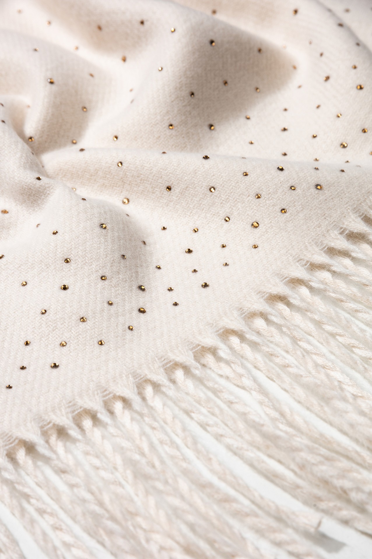 Cachecis & Capas Bege