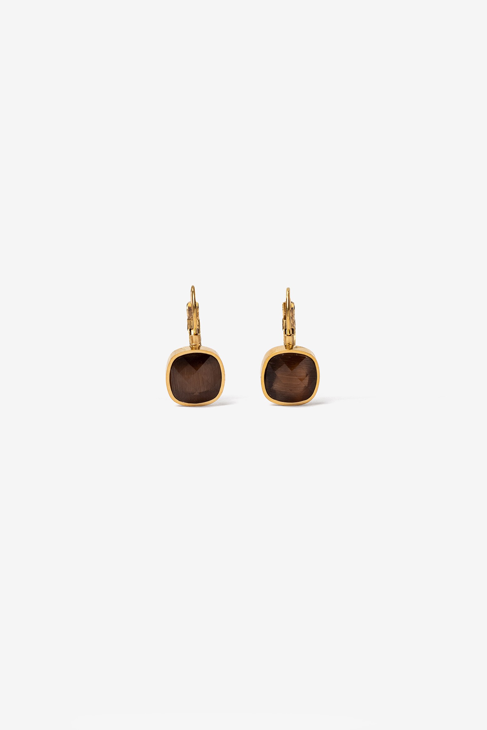 Conjunto de bisuter�a dorada