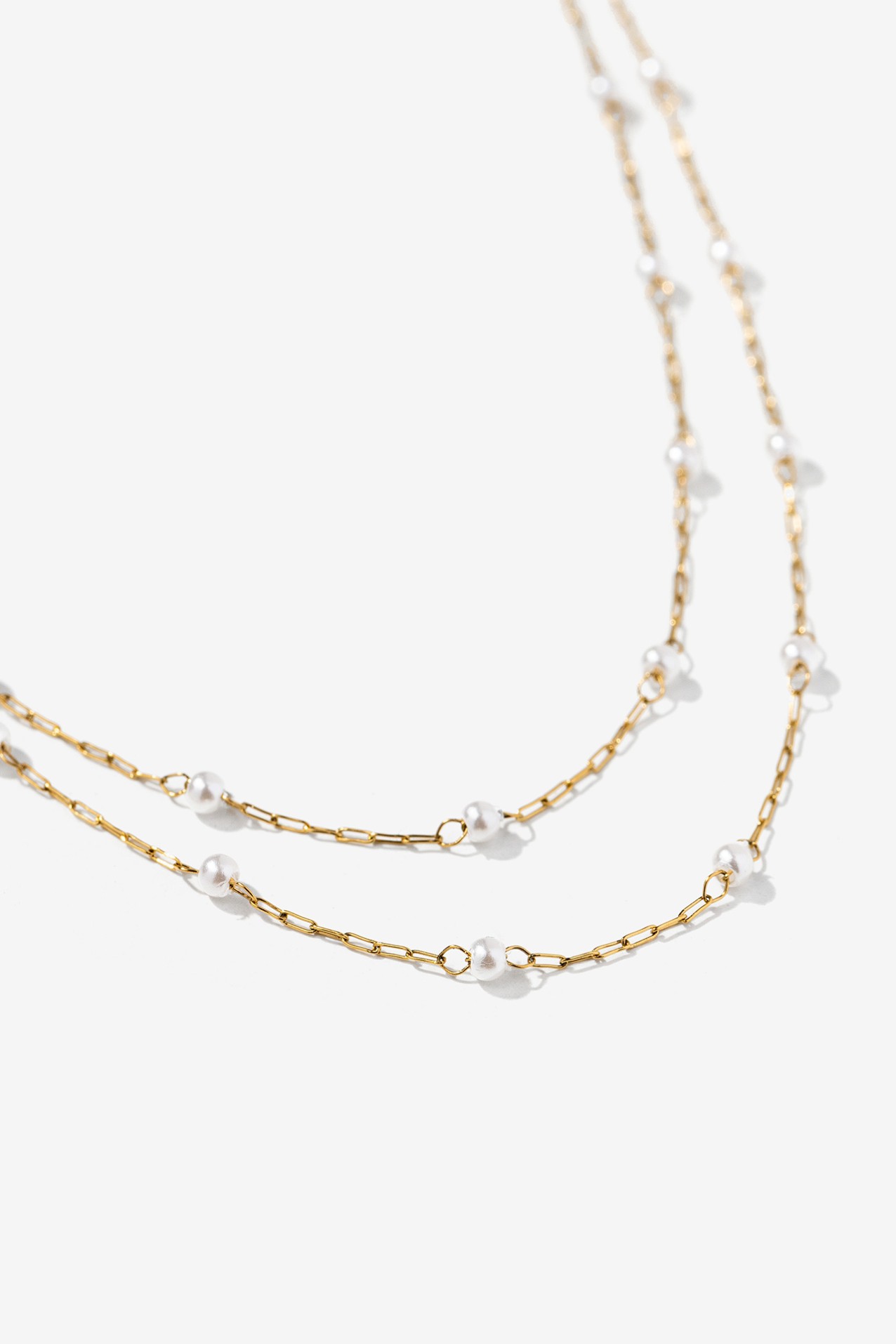 Colar Dourado com P�rolas