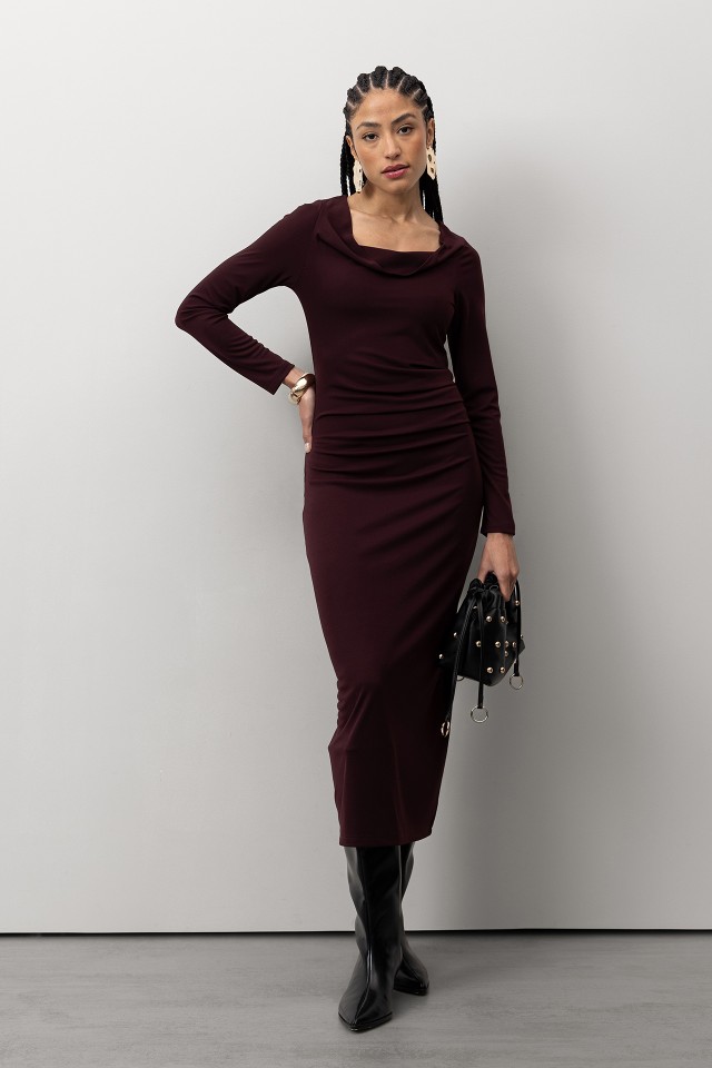 Vestido Midi Cor-de-vinho Vestido Midi Cor-de-vinho