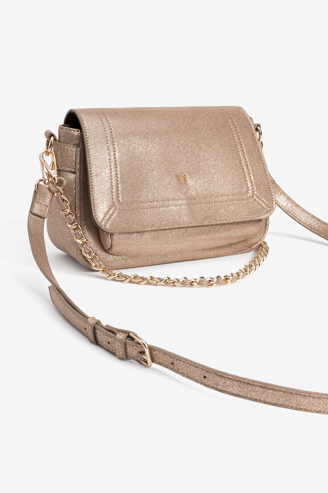 Bolso dorado elegante