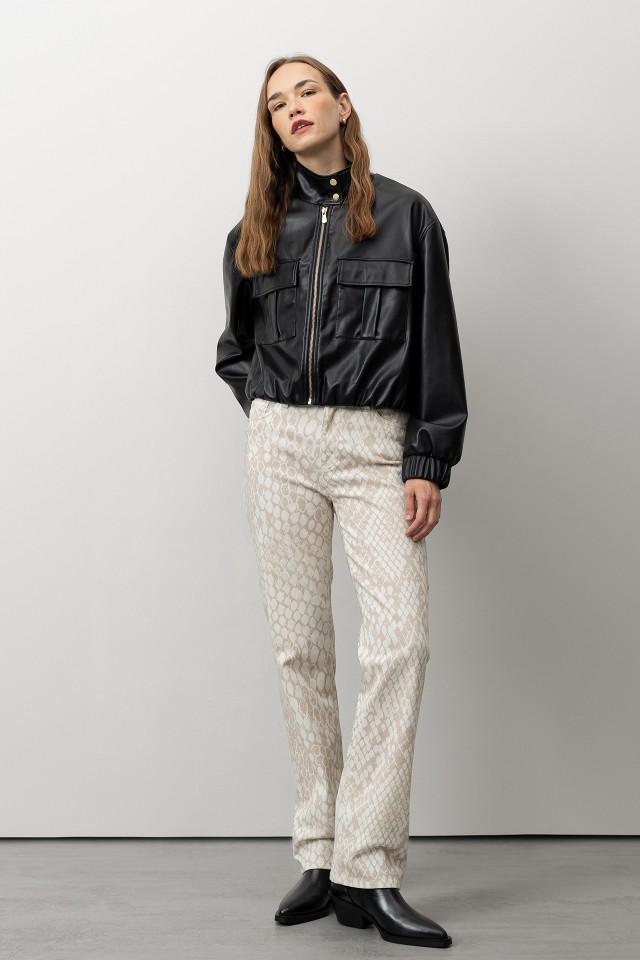 Calas Straight com padro