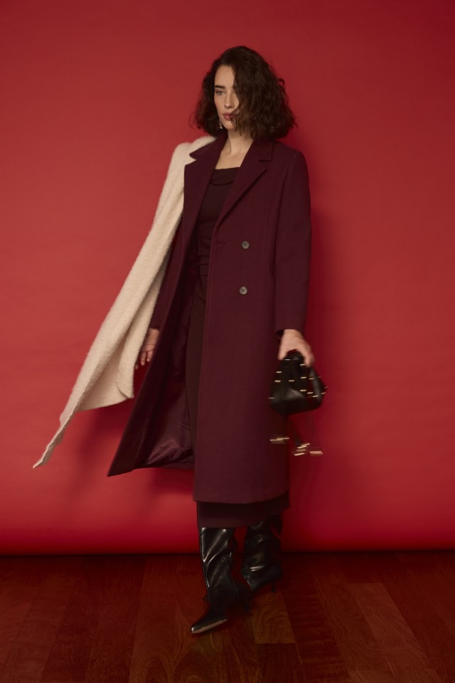Casaco Comprido Slim Vinho