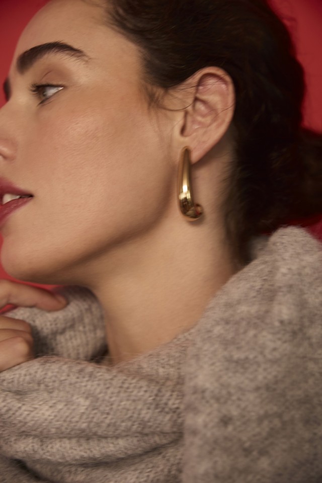 Brincos Dourados Elegantes