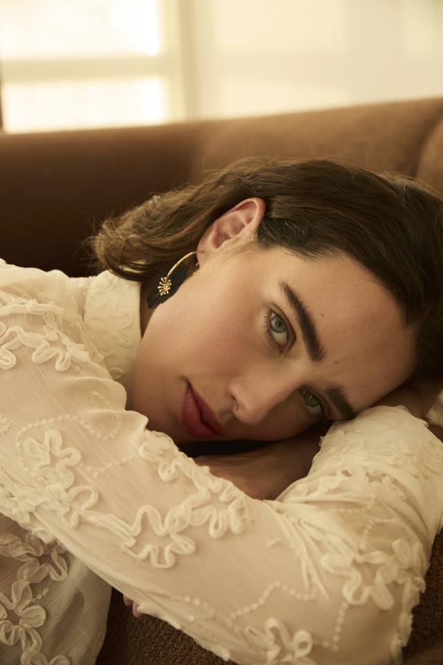 Camisa Transparente com Bordados