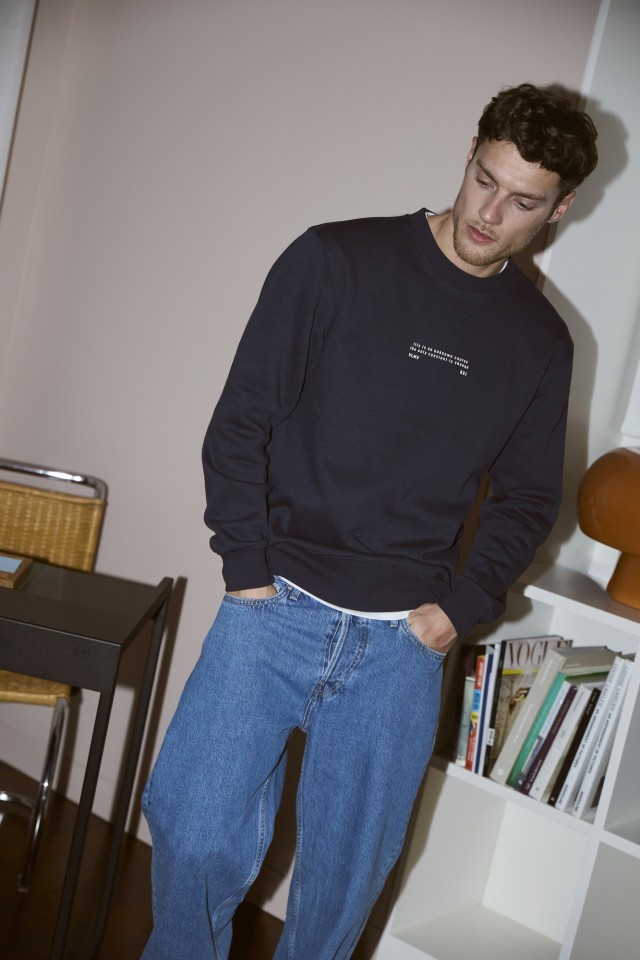 Dark Blue Sweatshirt