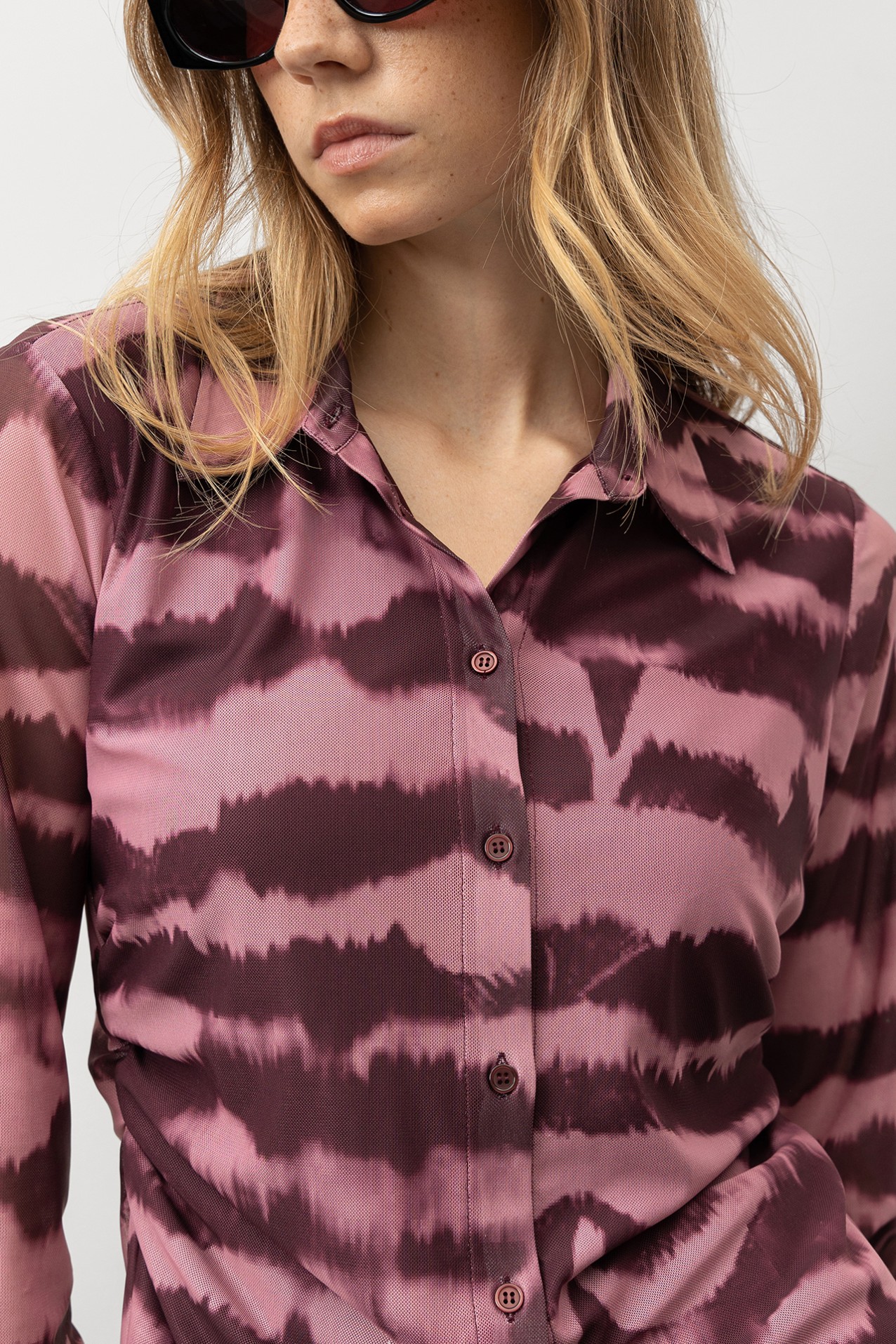 Pink Abstract Slim Shirt