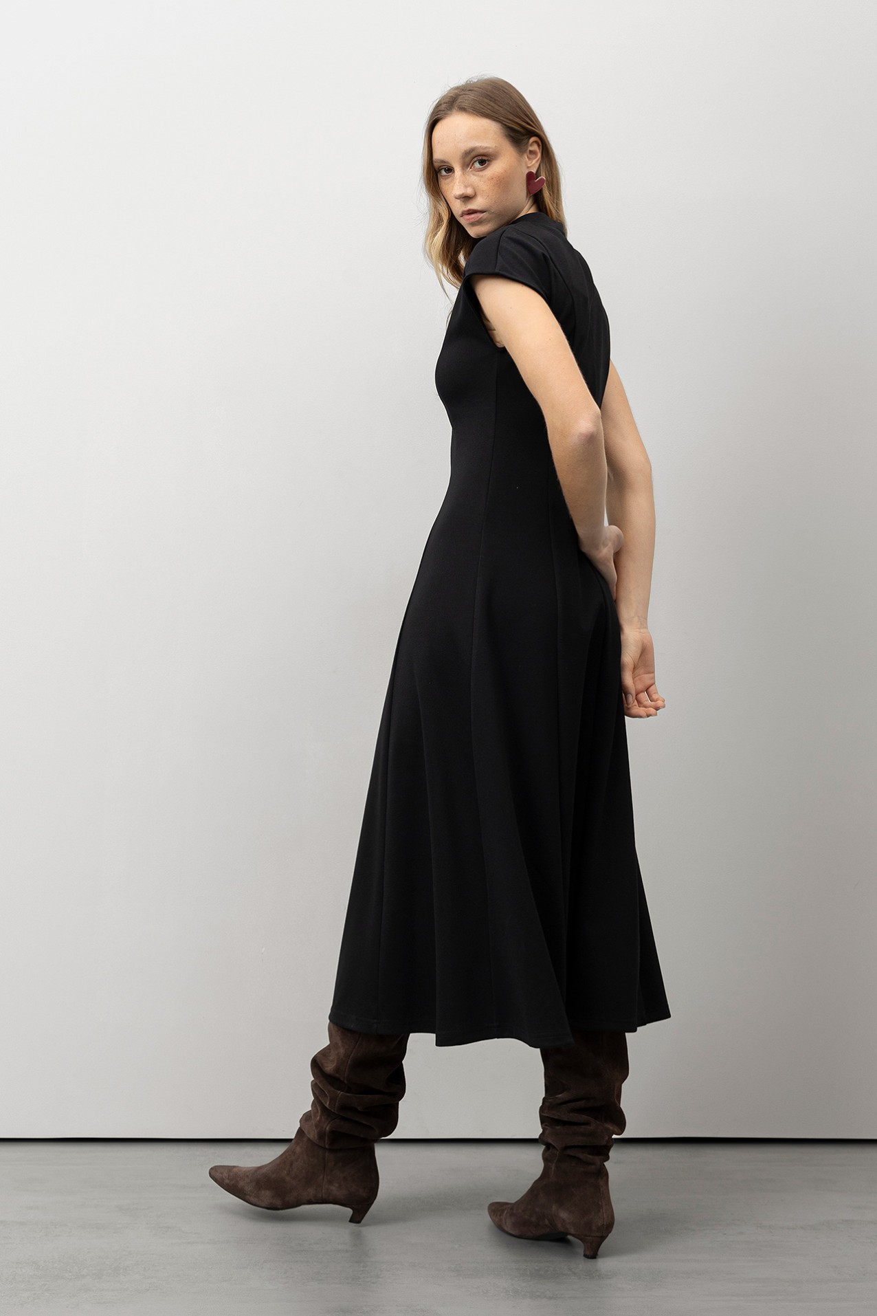 Elegant Black Slim Dress