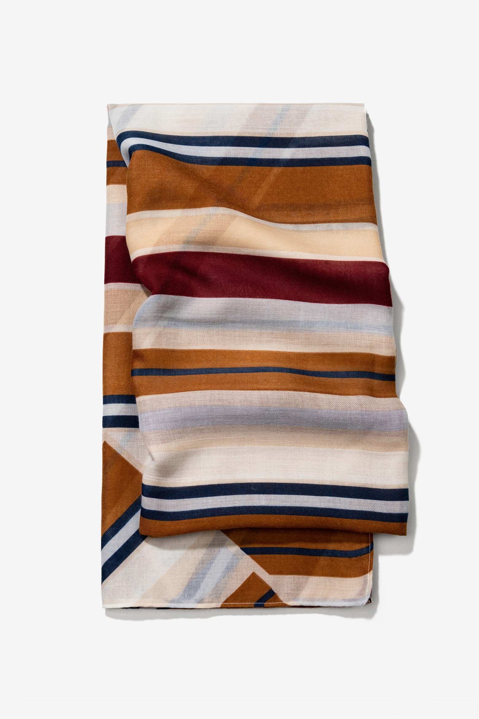 Len�o �s Riscas Bege