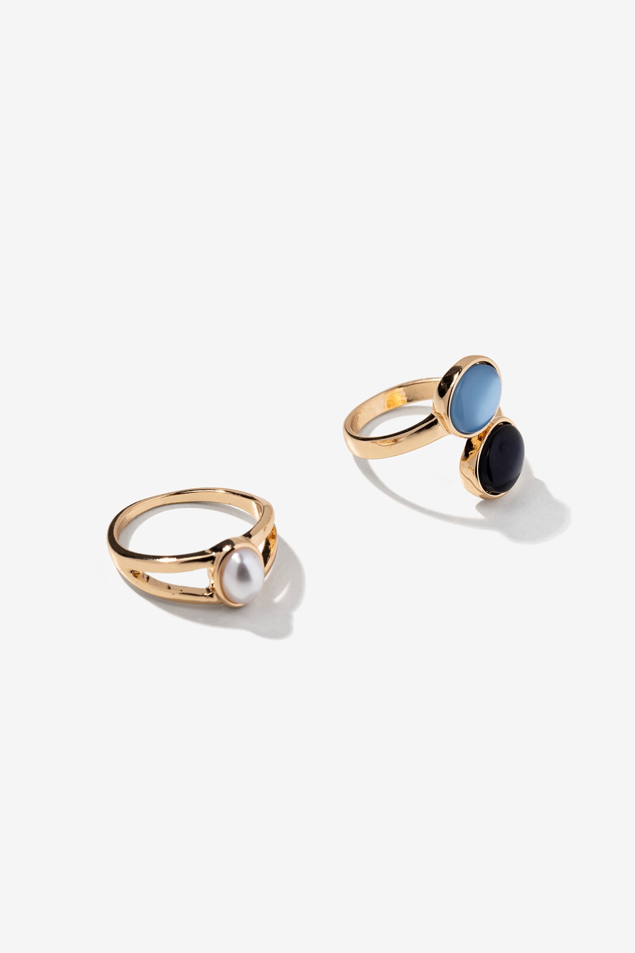 Gold Oval Stone Rings