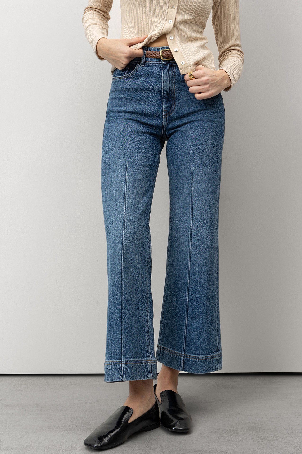 Wide-Leg Classic Jeans