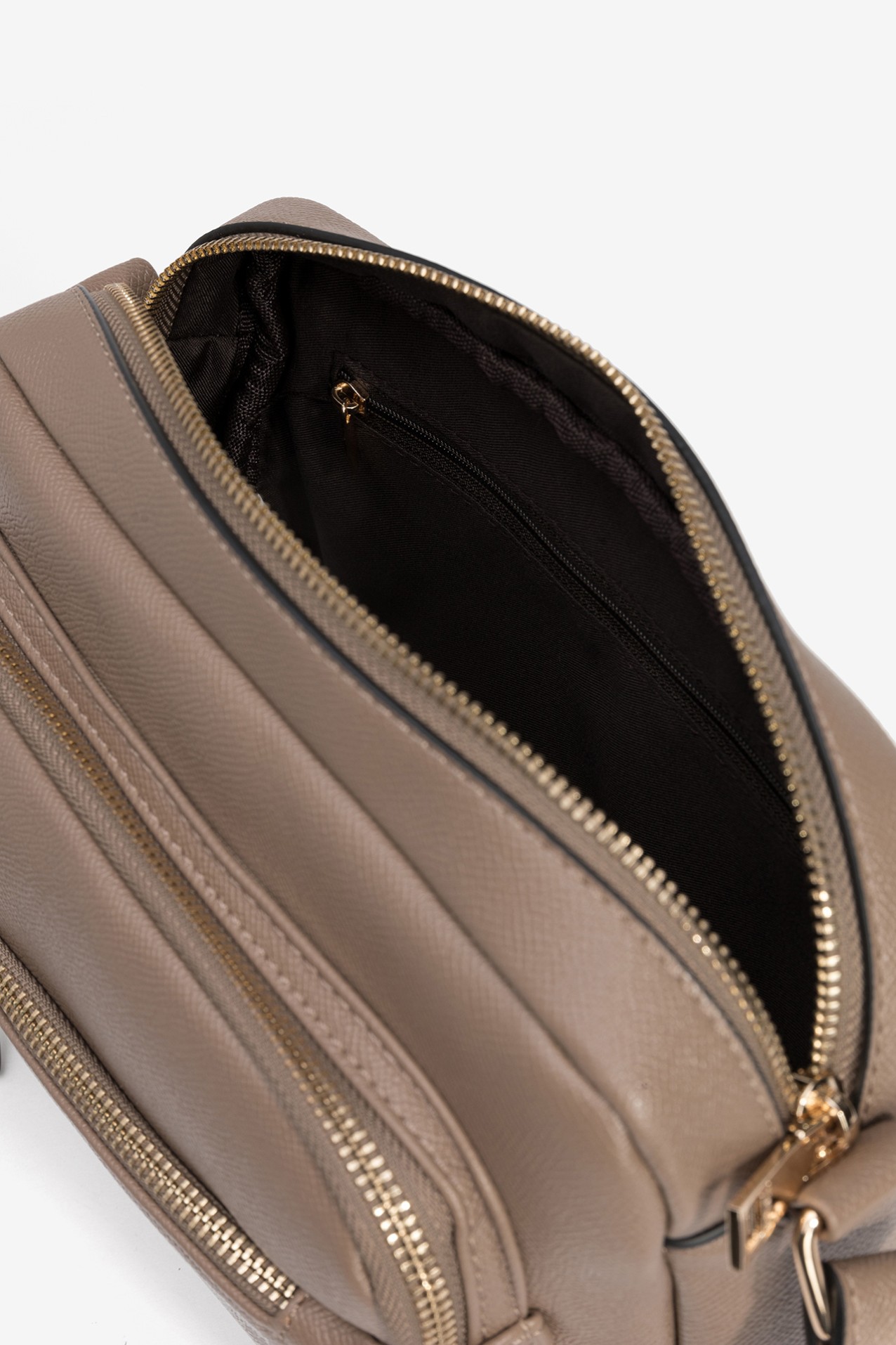 Brown Adjustable Strap Bag