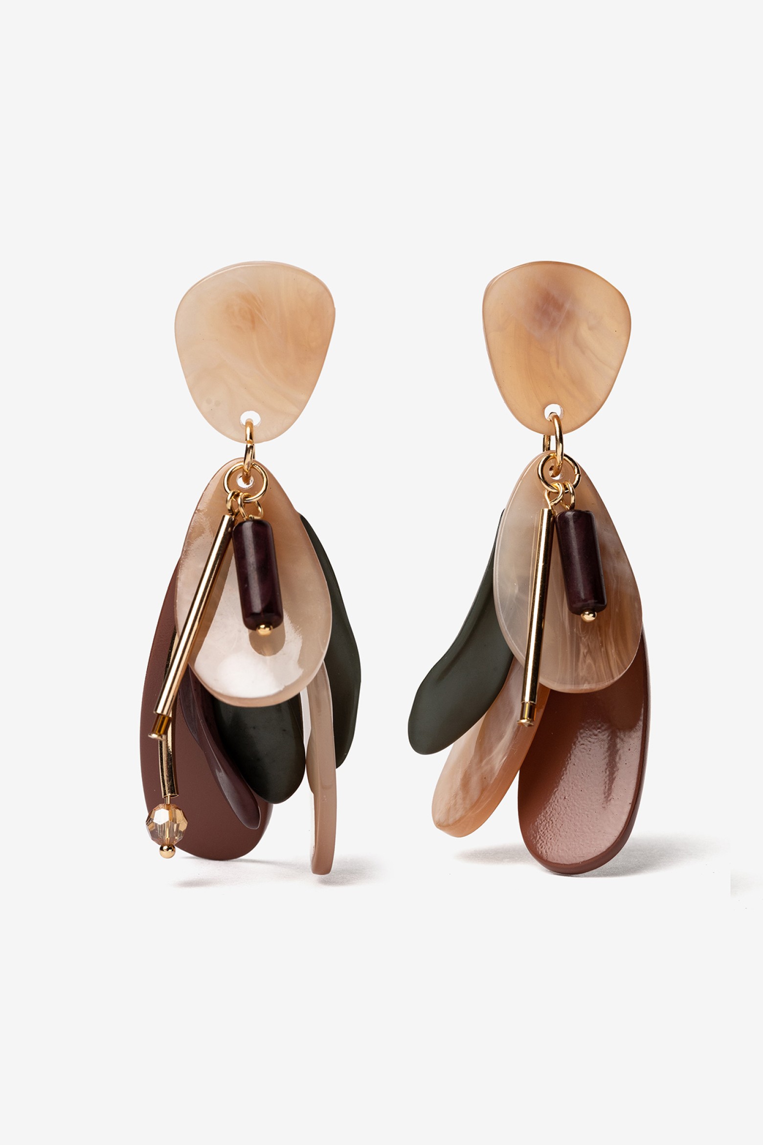 Pendientes de dise�o moderno