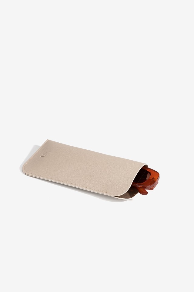 Brown Retro Sunglasses Case Brown Retro Sunglasses Case