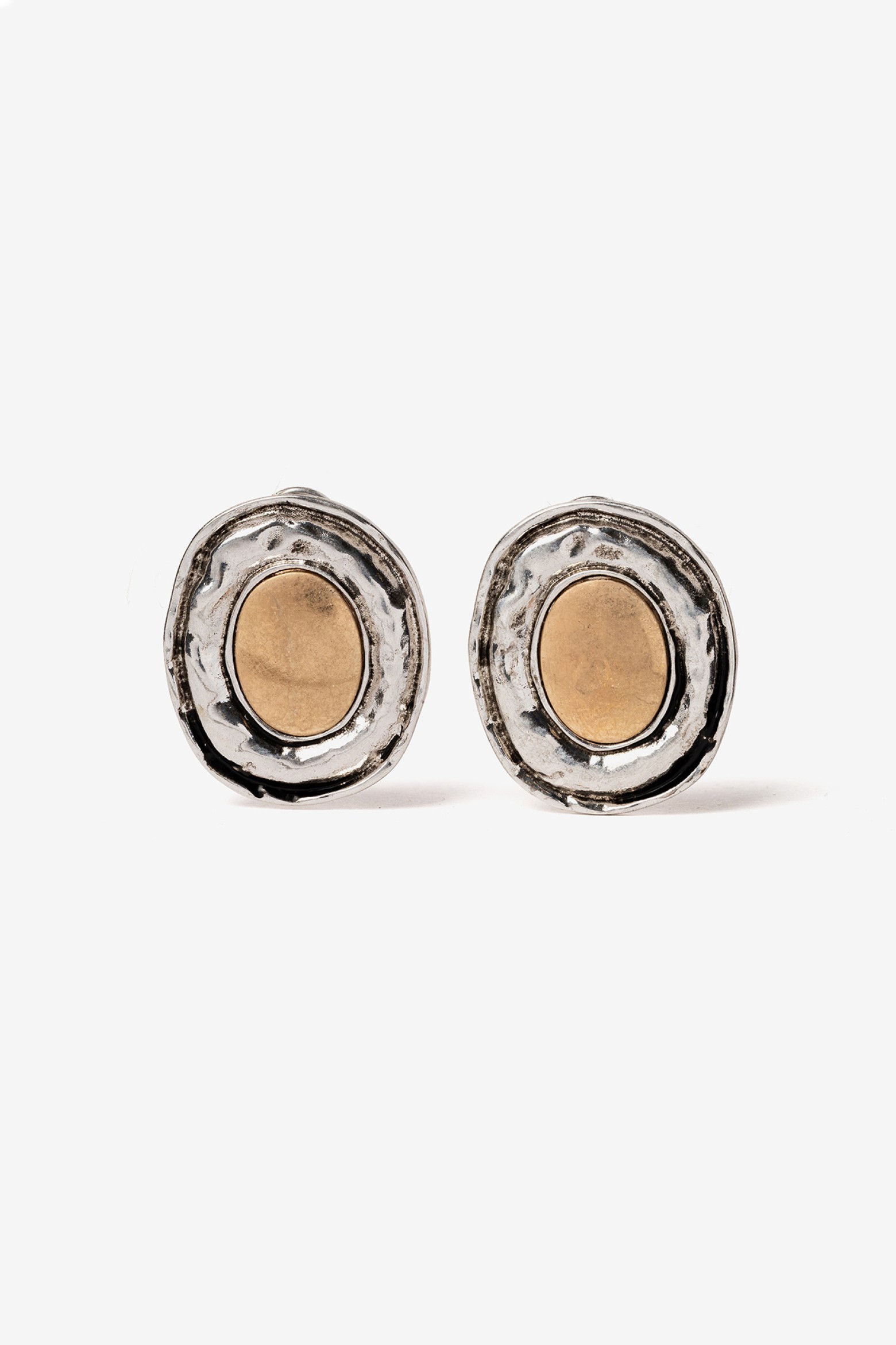 Brincos ovais dourados chunky