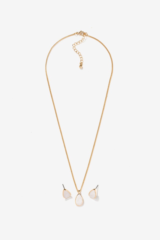 Gold Drop Pendant Jewelry Set