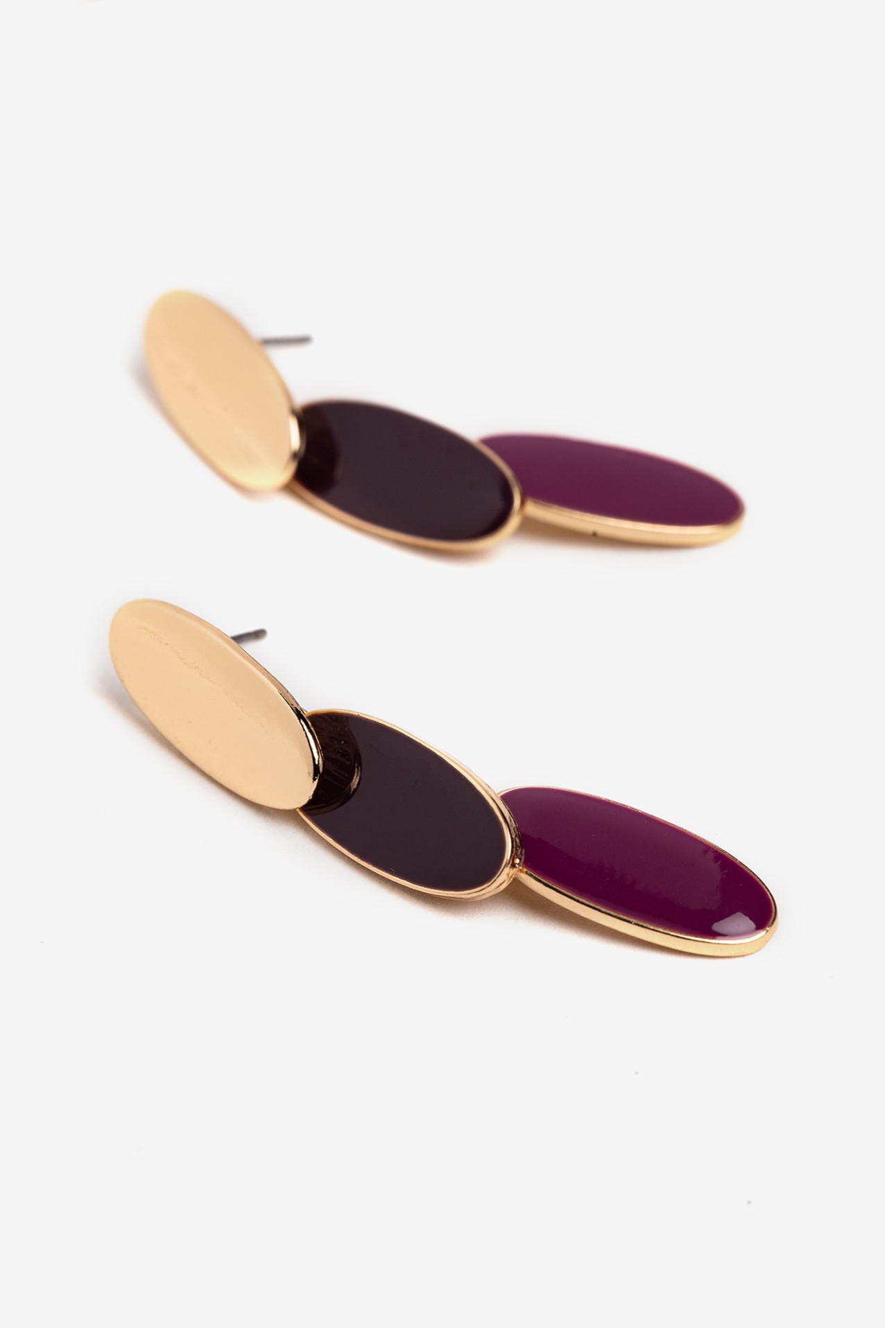 Gold Oval Link Earrings
