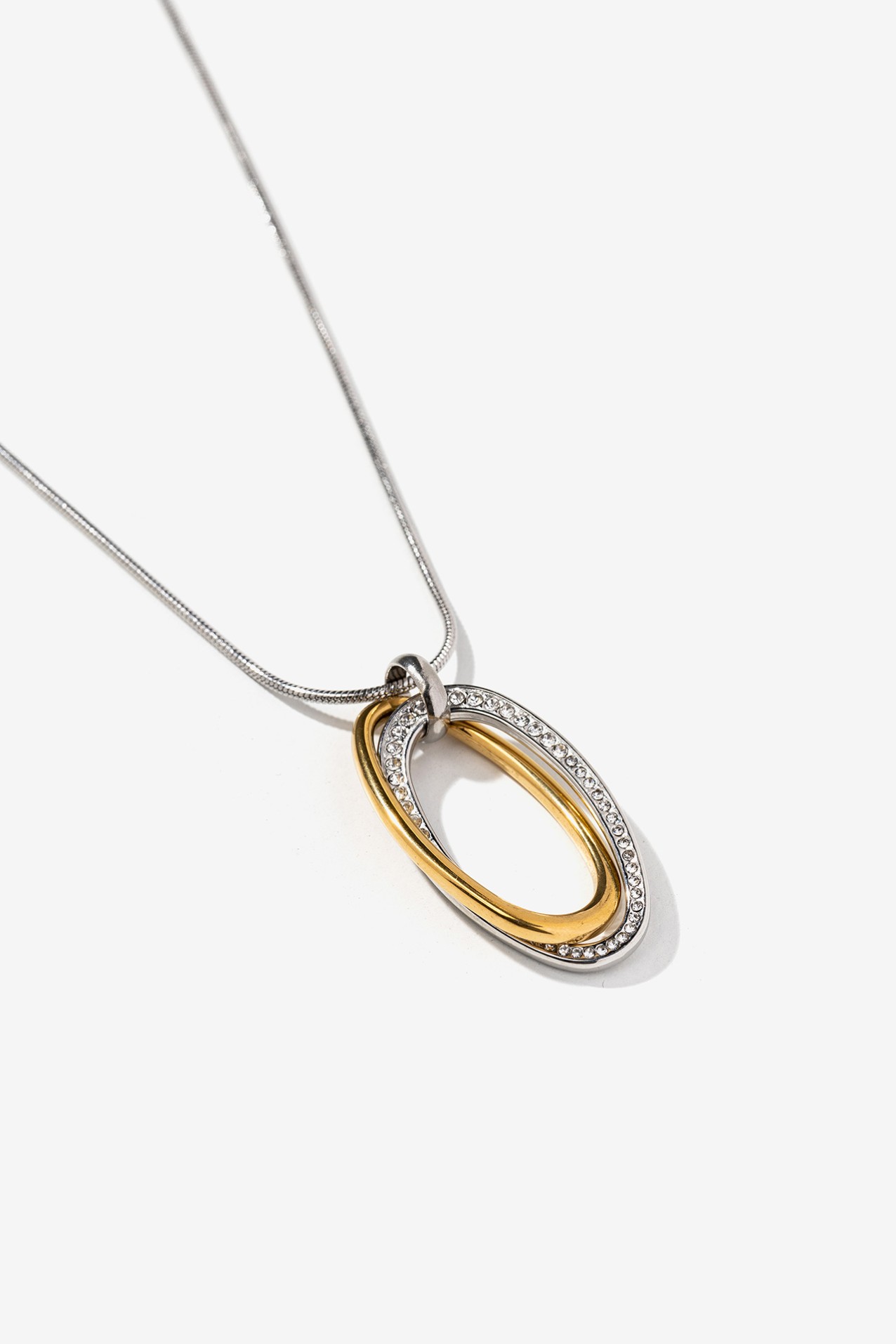 Colgante bicolor elegante