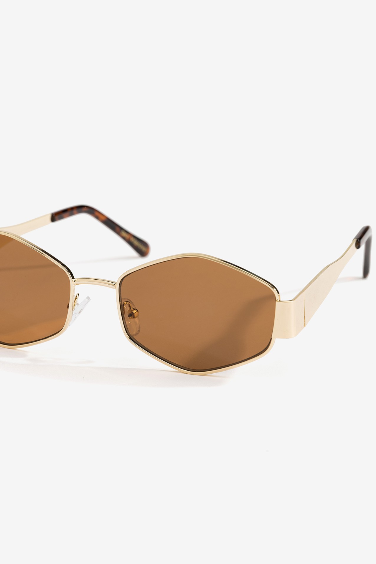Gold Frame Geometric Sunglasses