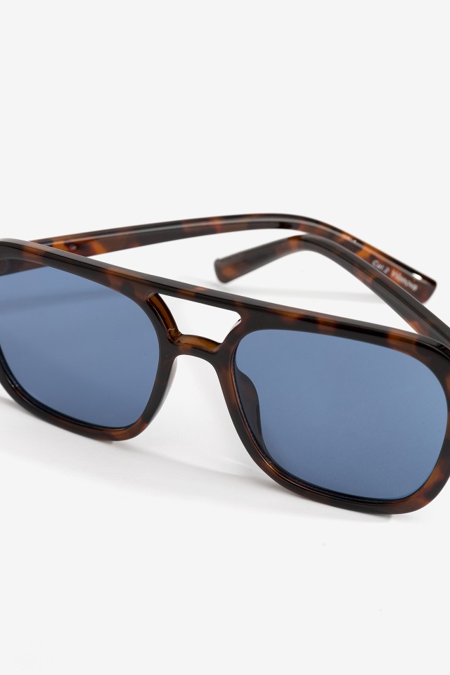 Brown Tortoiseshell Sunglasses Brown Tortoiseshell Sunglasses